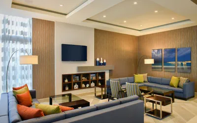 Photo 3 - Four Points by Sheraton Coral Gables