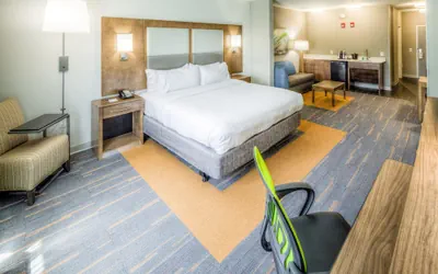 Photo 4 - Holiday Inn Express & Suites Cleveland West - Westlake by IHG
