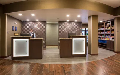 Photo 4 - Best Western Plus Lincoln Inn & Suites
