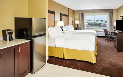 Photo 3 - Holiday Inn Express & Suites Sandusky by IHG