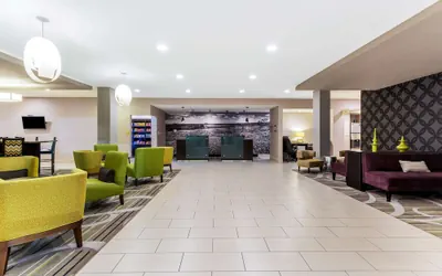 Photo 3 - La Quinta Inn & Suites by Wyndham Monahans