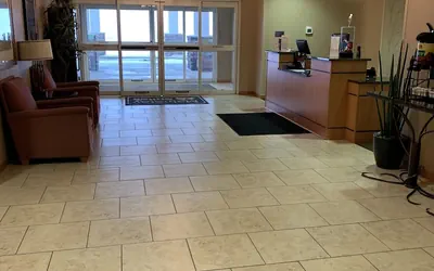 Photo 5 - MainStay Suites Sidney - Medical Center