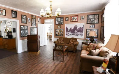 Photo 3 - Parry Lodge