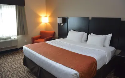 Photo 5 - Roosevelt Inn and Suites