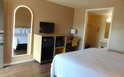 Photo 5 - Days Inn by Wyndham Victorville/Hesperia I-15 & Palmdale Rd