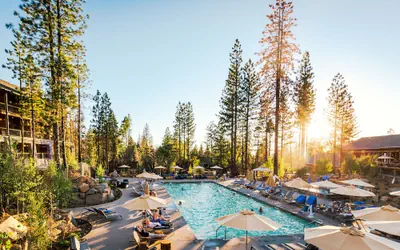 Photo 2 - Rush Creek Lodge and Spa at Yosemite