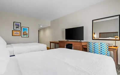Photo 5 - Hampton Inn & Suites Claremore