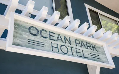 Photo 3 - Ocean Park Hotel