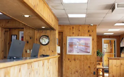 Photo 4 - Big Horn Lodge