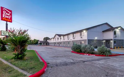 Red Roof Inn PLUS+ Huntsville