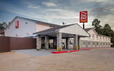 Photo 2 - Red Roof Inn PLUS+ Huntsville