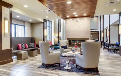 Photo 4 - Hampton Inn & Suites Greenville Airport, SC