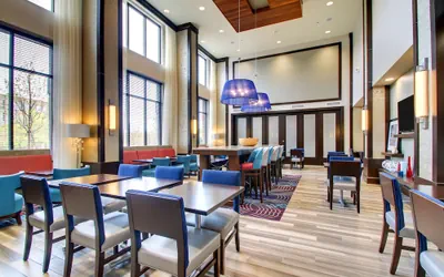 Photo 3 - Hampton Inn & Suites Greenville Airport, SC