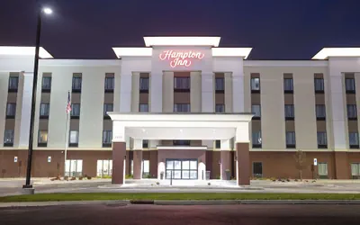 Photo 2 - Hampton Inn Toledo/Oregon