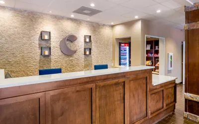 Photo 5 - Comfort Inn & Suites Lynchburg Airport - University Area
