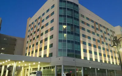 Photo 2 - Doubletree By Hilton Reading