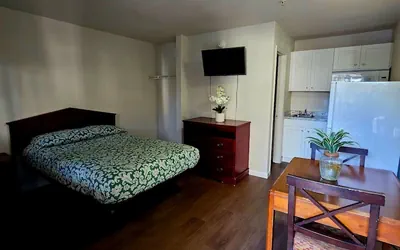 Photo 2 - Stay Lodge Woodstock