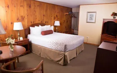 Photo 3 - Knotty Pine