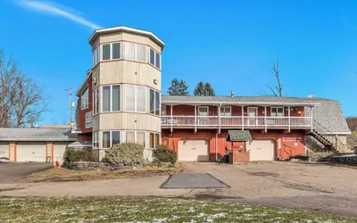 Red Barn Village Apartments