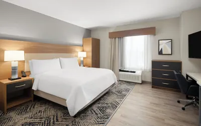 Photo 5 - Candlewood Suites Anchorage Midtown by IHG