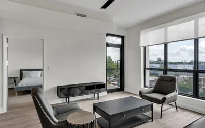 Photo 5 - Latitude Apartments