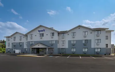 Photo 2 - Spark By Hilton Carlisle South