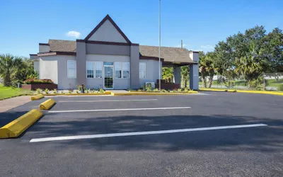 Photo 2 - Motel 6 – Lake City, Fl – Medical Center