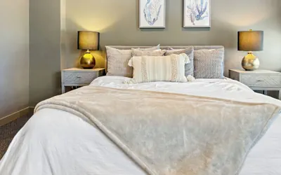 Photo 5 - Daniella's Suites