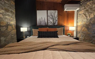 Photo 3 - Wildrest Hotel