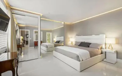 Photo 5 - ORCHID SUITES