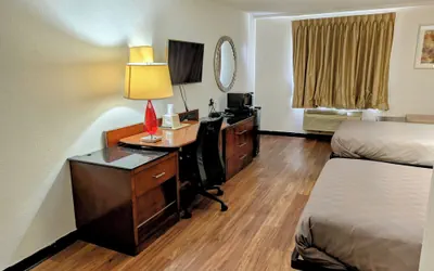 Photo 5 - Forsythia Inn
