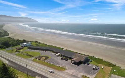 Photo 2 - Crescent Beach Motel