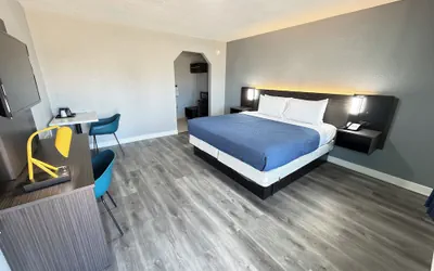 Photo 5 - Budget Inn Port Lavaca