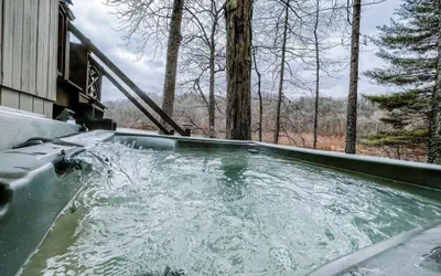 Photo 5 - Lakefront Hot tub Amazing Views 35 min to Indy