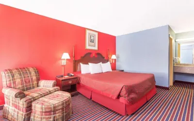 Photo 4 - Hotel Inn Albany
