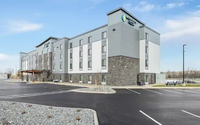 Photo 2 - WoodSpring Suites Medford near I-5
