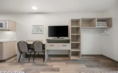 Photo 5 - WoodSpring Suites Medford near I-5
