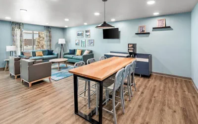 Photo 3 - WoodSpring Suites Santee - San Diego Northeast