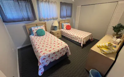 Photo 4 - Surfside Suites
