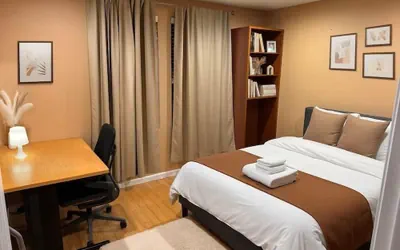Photo 4 - Large and Cozy Home 2BD 2BA Near SF