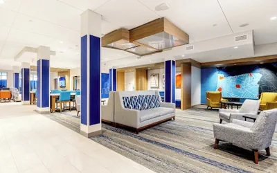 Holiday Inn Express & Suites Roseburg North by IHG
