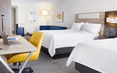 Photo 4 - Holiday Inn Express & Suites Roseburg North by IHG