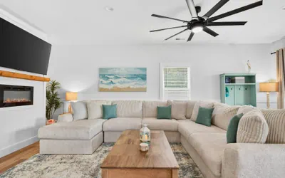 Photo 2 - New Listing Luxury House 5 Min Walk to Beach