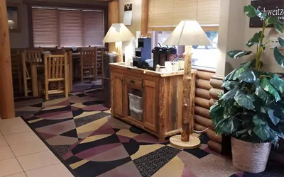 Photo 5 - Sandpoint Inn