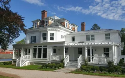 Margin Street Inn