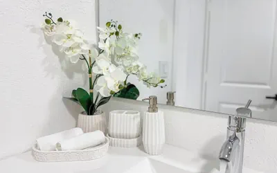 Photo 3 - Luxury Suite Studio With Kitchen Spa Shower