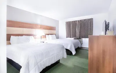 Photo 3 - Northwoods Inn & Suites