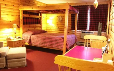 Photo 5 - Northwoods Inn & Suites