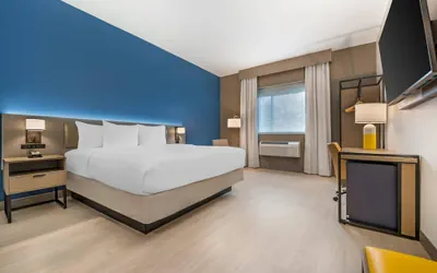 Photo 5 - Comfort Inn & Suites Orlando Sanford Airport