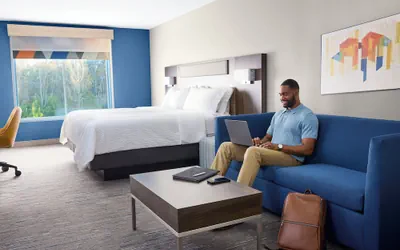 Photo 2 - Holiday Inn Express Tyler South University Area by IHG